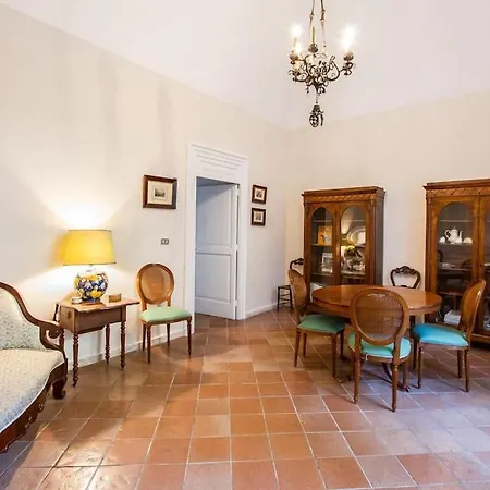 Palazzo Apostolico Orsini Pt Apartment Lecce