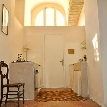 Apartment Palazzo Apostolico Orsini Pt *